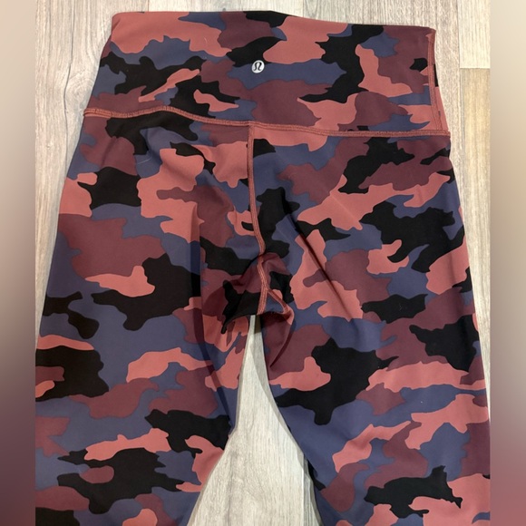 🍋 Lululemon Wunder Under High-Rise Tight
28" - Picture 4 of 9